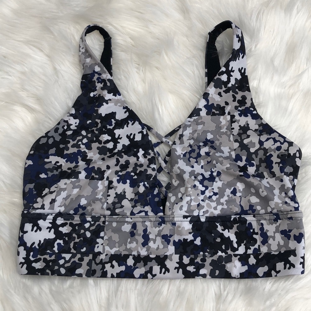 Gap Fit Patterned Sports Bra
